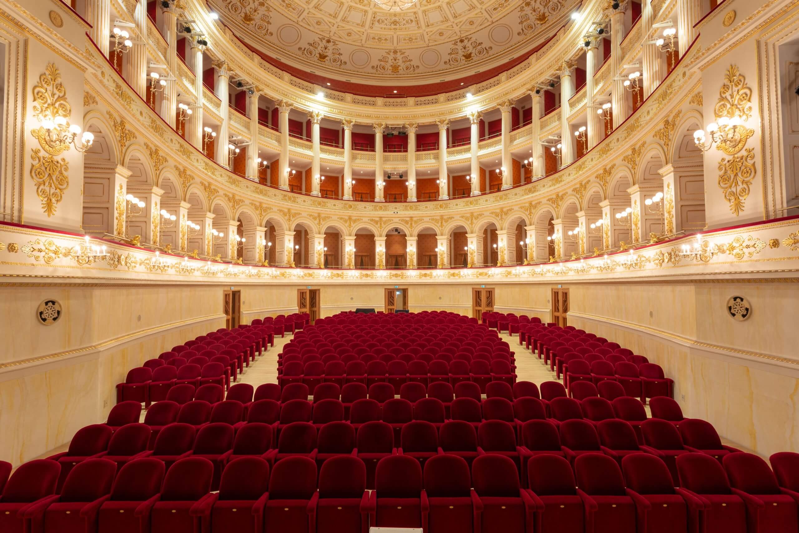 Poltrone per Teatro Galli, Rimini