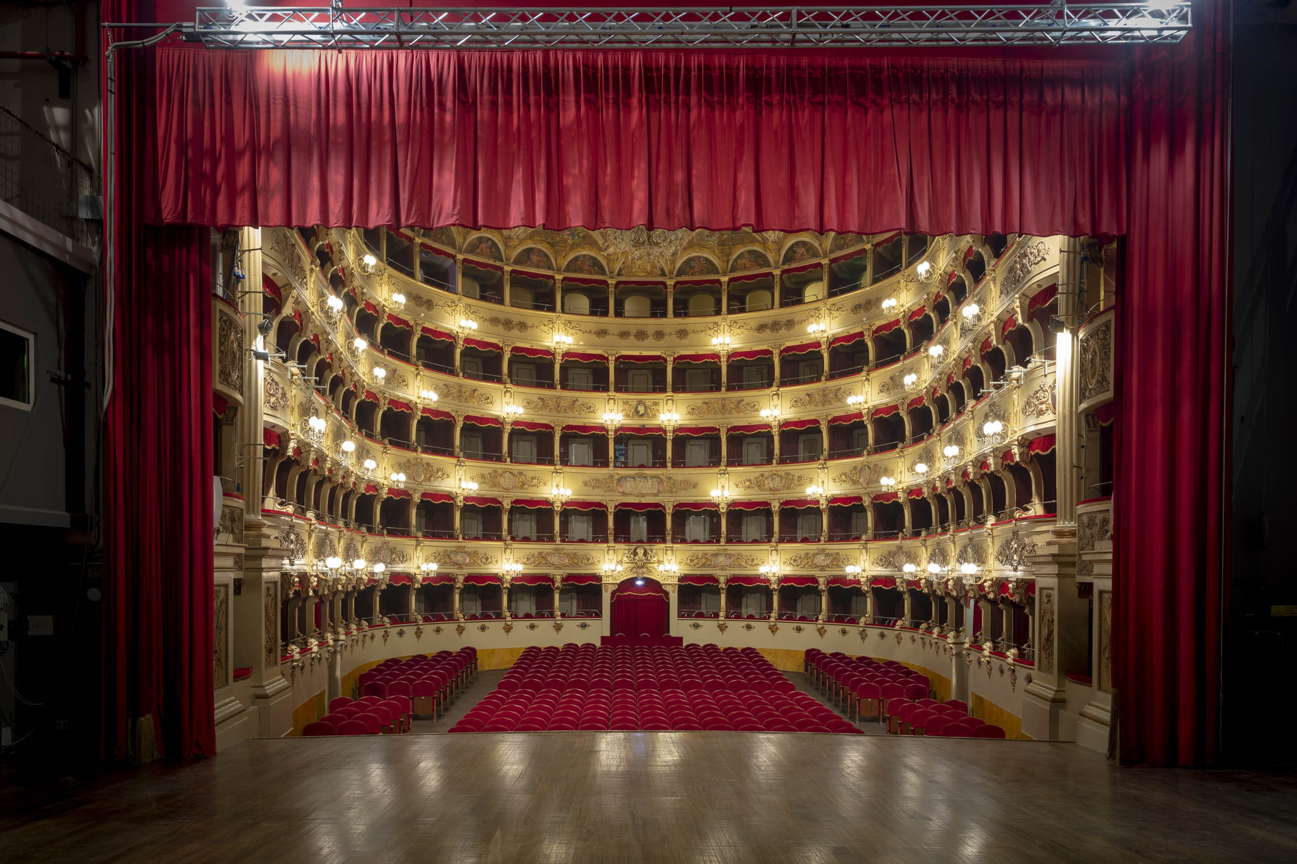 Seduta Teatro Morlacchi