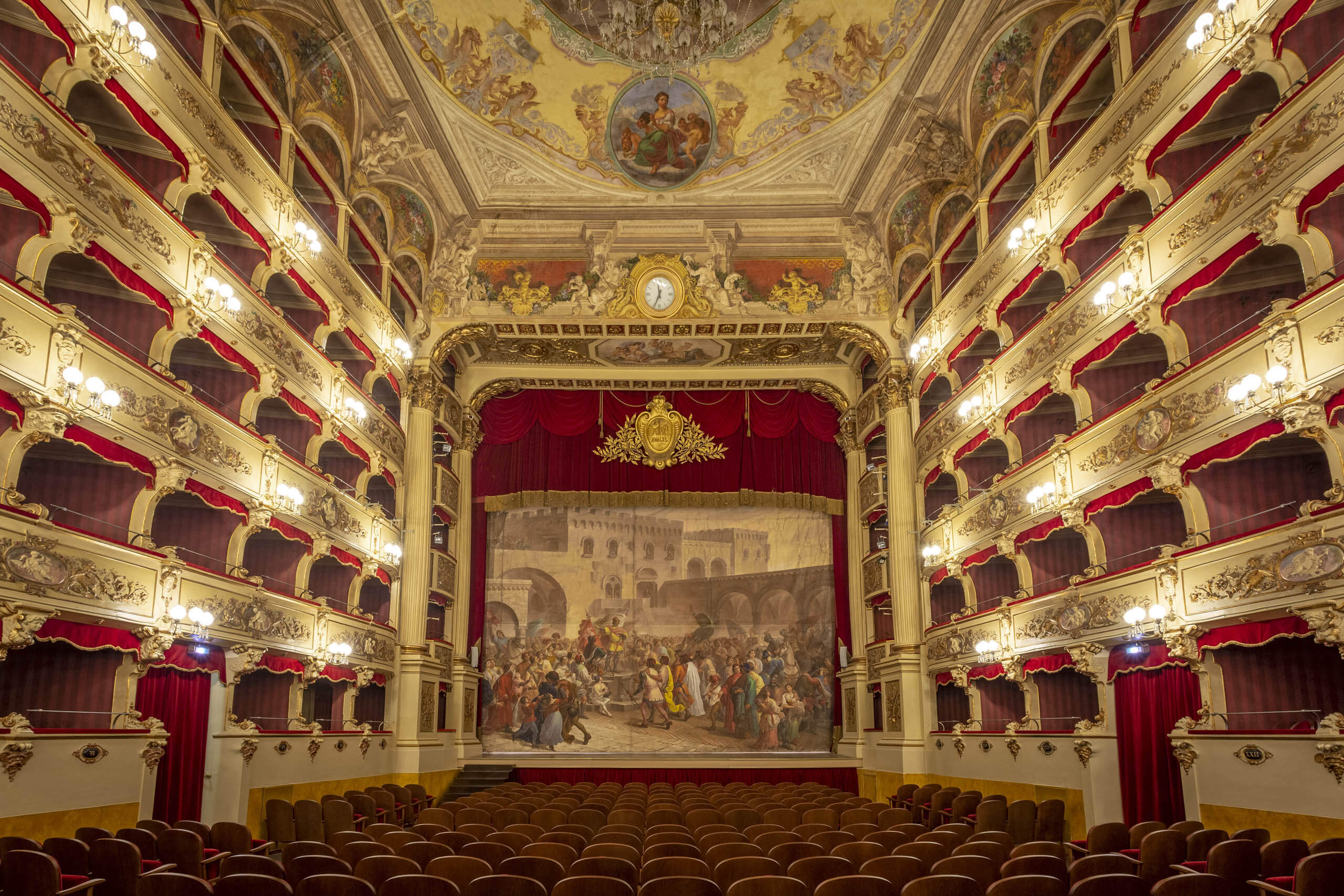 Platea Teatro Morlacchi